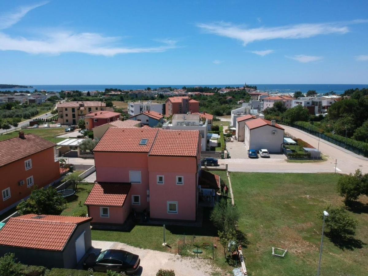 Guest House Gloria Novigrad Istria Exteriör bild